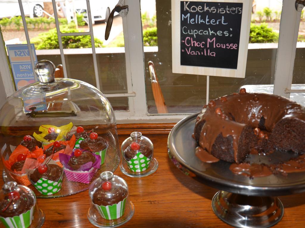 Stoep Cafe Guest House Коматипорт Экстерьер фото